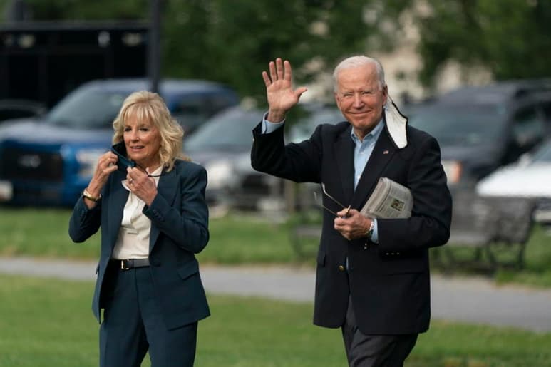 El presidente estadounidense, Joe Biden, anunció este miércoles que presentará en su gira europea una estrategia de vacunación global para poner fin a la pandemia de la COVID-19. (ARCHIVO)