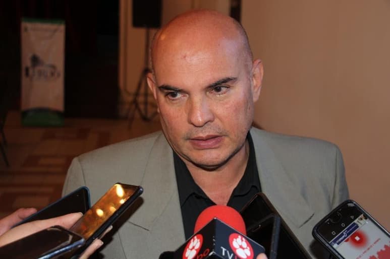 Ricardo Olivares Porras dejó el cargo como tesorero municipal de Lerdo desde el pasado domingo, día en que se llevó a cabo la jornada electoral. La renuncia se hizo oficial este miércoles por parte del Ayuntamiento. (DIANA GONZÁLEZ)