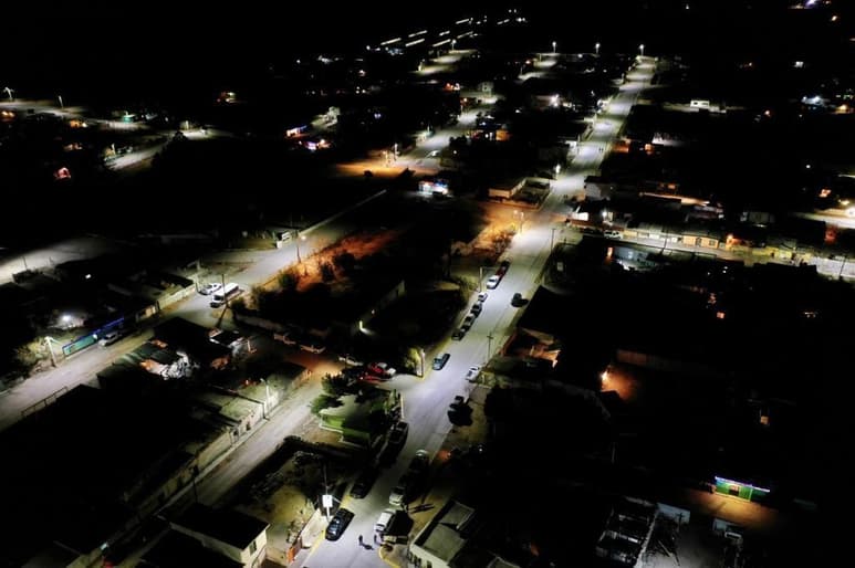 Con el programa Saltillo Se Prende, en la zona urbana se modernizaron 55 mil 629 luminarias, explicó el alcalde Manolo Jiménez.