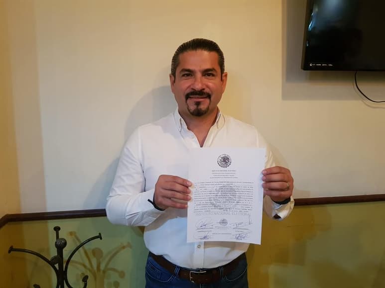 El diputado electo dijo que el compromiso con los ciudadanos que le otorgaron la confianza es ser una verdadera oposición para hacer un equilibrio. (EL SIGLO DE TORREÓN)