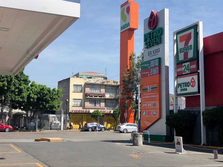 La NOM 016 de la Comisión Reguladora de Energía señala que desde enero de 2019, Pemex debería tener disponible DUBA en todas las estaciones en el país. Algo que se estima que ocurrirá hasta 2025. (EFE)
