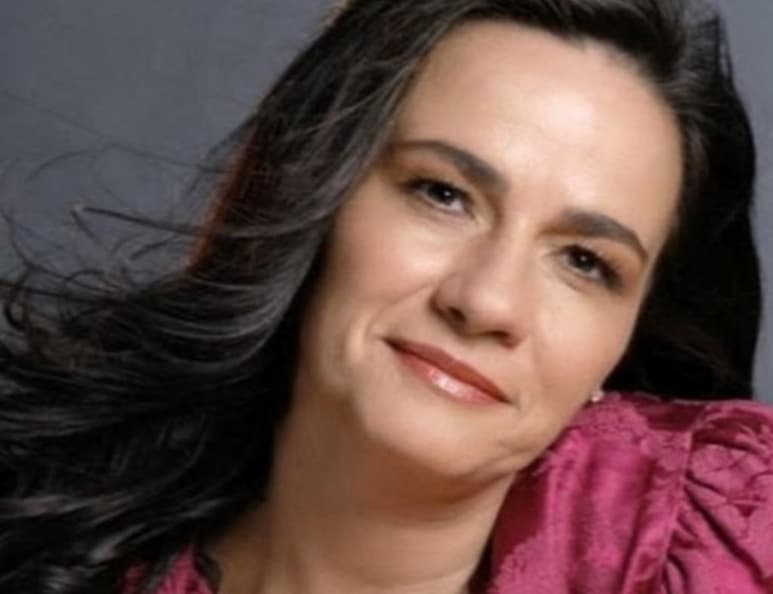 La actriz mexicana Elvira Monsell expuso al medio del espectáculo el pasado lunes por la tarde, al revelar a través de un video en Instagram que no ha regresado a trabajar porque en su rubro se basan en la cantidad de seguidores que tenga en redes sociales. (Especial)