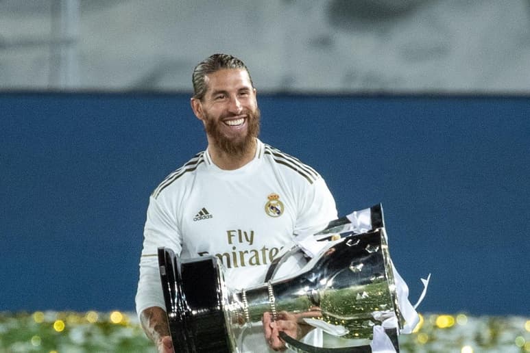 Sergio Ramos dejará oficialmente al Real Madrid después de 16 años y cuatro títulos de Liga de Campeones. (ARCHIVO)