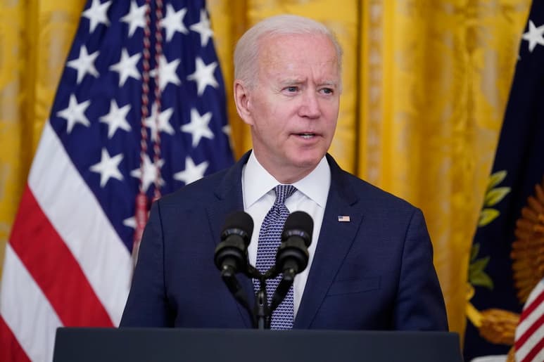 Es probable que Biden y Xi Jinping coincidan en el G20. (AP)