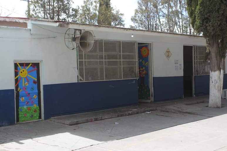 La Dirección de Servicios Regionales de la SEED realiza una valoración de las instituciones educativas. (EL SIGLO DE TORREÓN)