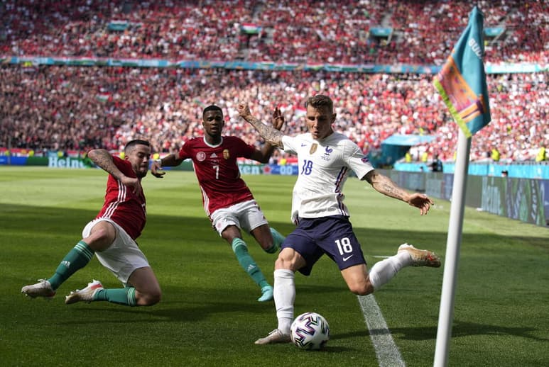 Ante un estadio lleno, Hungría sacó en casa un importante empate a un tanto con Francia, actual campeón del mundo.