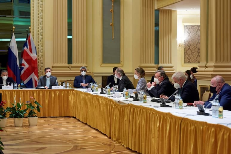 Irán y cinco grandes potencias (Alemania, China, Francia, Reino Unido y Rusia) han estado negociando en Viena desde inicios de abril para que Estados Unidos regrese al acuerdo. (EFE)