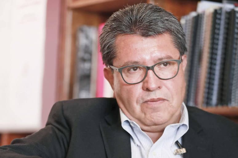 El presidente de la Junta de Coordinación Política del Senado, Ricardo Monreal Ávila, lamentó la salida de Irma Eréndira Sandoval del gabinete del presidente Andrés Manuel López Obrador como secretaria de la Función Pública, además que pidió no hacer 'leña del árbol caído'. (ARCHIVO)