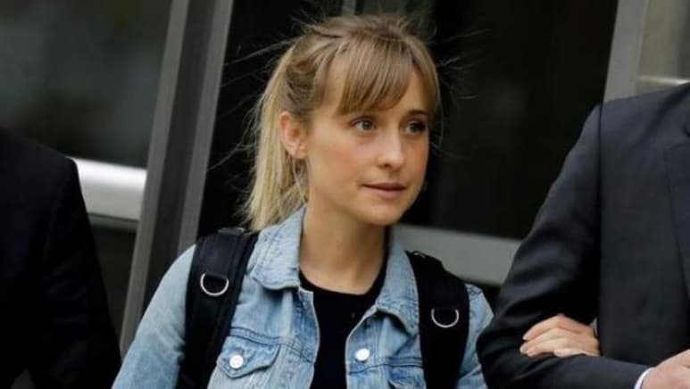 Allison Mack, actriz de 'Smallville', que se encuentra a pocos días de que dicten su sentencia tras su participación en la secta sexual de NXIVM de Keith Raniere, se disculpó con las víctimas calificando lo que hizo como el mayor error de su vida. (ESPECIAL) 