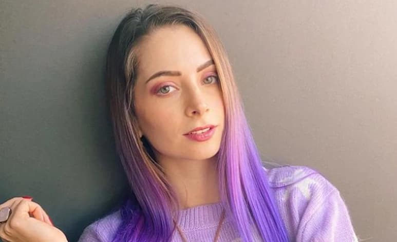 La 'youtuber' fue detenida la noche del martes tras ser acusada por el delito de posesión de pornografía infantil (ESPECIAL)