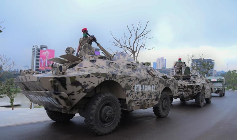 El Gobierno de Etiopía declaró un alto el fuego unilateral y abandonó la capital de la región de Tigray, Mekele, porque la ciudad ya no tiene 'importancia militar', pero podría recuperar su control 'en menos de tres semanas' si fuera necesario, argumentó hoy el Ejecutivo. (ARCHIVO) 
