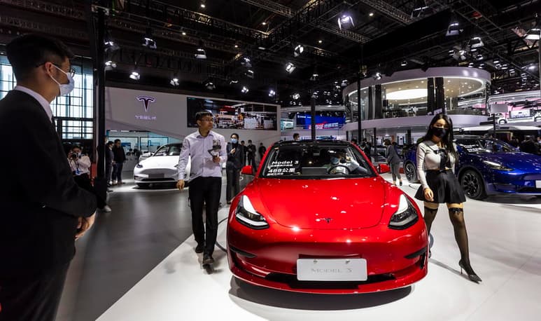 Las ventas de abril a junio superaron por más del doble las registradas en el mismo periodo el año pasado, cuando el inicio de la pandemia del coronavirus obligó a Tesla y a otras automotrices a cerrar sus fábricas por gran parte del trimestre.
(ARCHIVO)