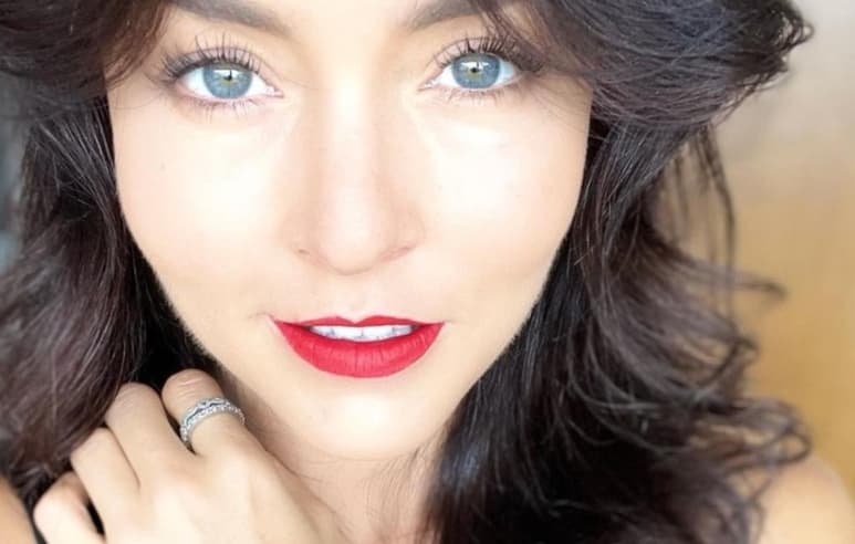 La actriz francesa que dio vida a 'Teresa' en el 2010, conmemoró su cumpleaños número 33 en redes sociales (@ANGELIQUEBOYER)