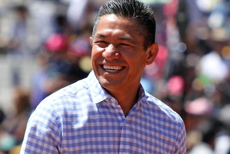 Ignacio Ambriz, nuevo entrenador del Huesca de la segunda división del fútbol español, afirmó este martes que la oportunidad de dirigir fuera de México le llega en el mejor momento de su carrera, y se declaró muy seguro de triunfar. (ARCHIVO)