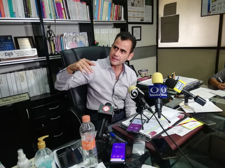 El subsecretario de Educación dijo que 17 planteles están en riesgo de no regresar a clases. (GUADALUPE MIRANDA)