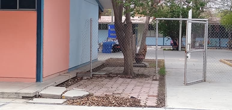 Ladrones aprovechan falta de patrullaje de la Dirección de Seguridad Pública para perpetuar robos en las escuelas de Ciudad Lerdo. (EL SIGLO DE TORREÓN)