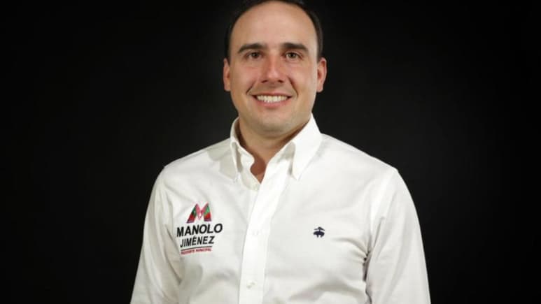 De ser real el proyecto de construcción y habilitación de un tren suburbano que conectaría a Ramos Arizpe con Derramadero, el alcalde de Saltillo, Manolo Jiménez Salinas, espera que se pueda concretar y no suceda lo mismo con el de la ampliación de la carretera Saltillo – Derramadero, el cual tiene varios detenido por falta de recursos federales. (ARCHIVO)