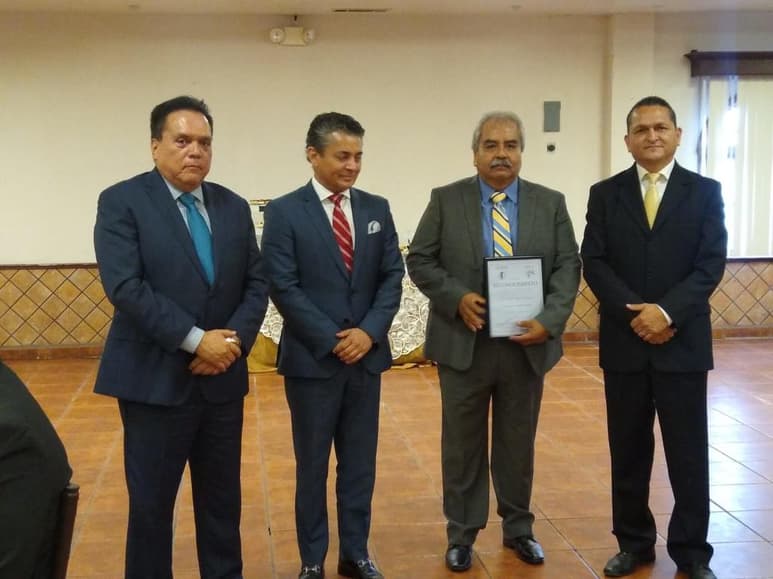 Miguel Felipe Mery Ayup y Gerardo Márquez Guevara, magistrado presidente del Poder Judicial del Estado de Coahuila de Zaragoza y titular de la Fiscalía General del Estado (FGE) de Coahuila, respectivamente; fueron quienes encabezaron la mencionada ceremonia.