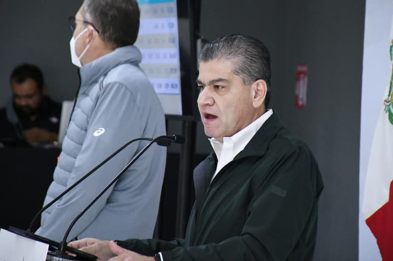 Para que los jóvenes en Coahuila puedan salir a divertirse a antros y bares, vamos a expedirles un certificado de vacunación antiCOVID-19, anunció el gobernador, Miguel Ángel Riquelme Solís. (EL SIGLO DE TORREÓN)