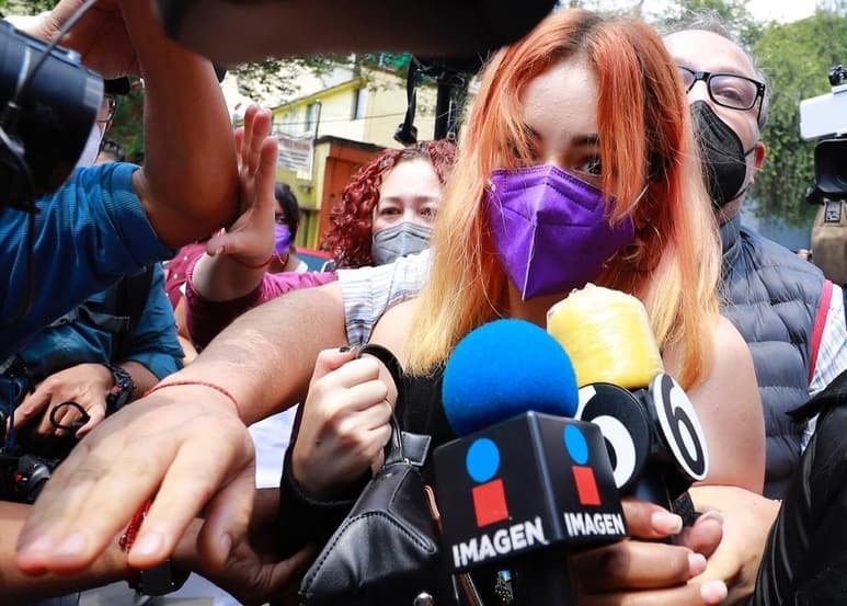 Hace unas semanas, la 'youtuber' Yoseline Hoffman, conocida como YosStop, fue detenida y vinculada a proceso por el delito de pornografía infantil en contra de Ainara Suárez. (ARCHIVO)