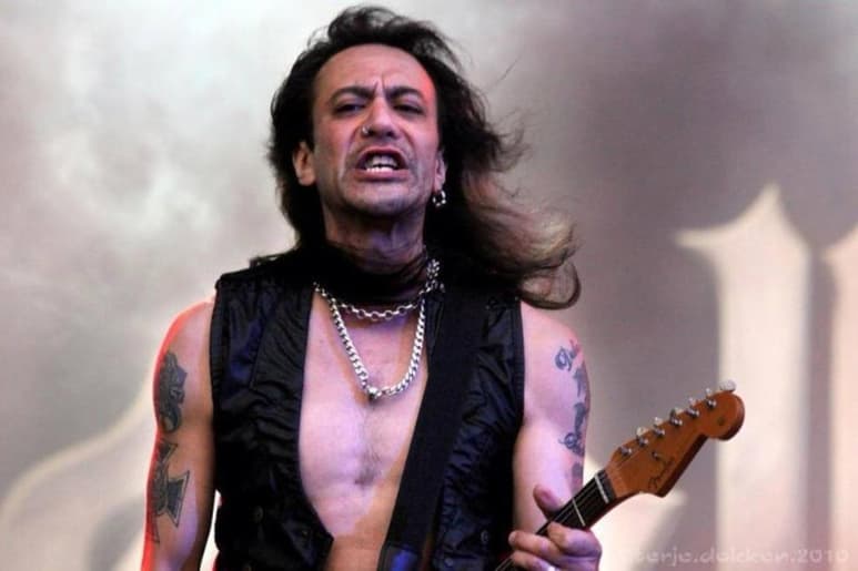 Cinderella, la banda de hard rock ochentera que llegó a ser carta fuerte del entonces canal exclusivo de videos MTV, ha perdido a uno de sus integrantes con el fallecimiento de Jeff LaBar. (ESPECIAL)