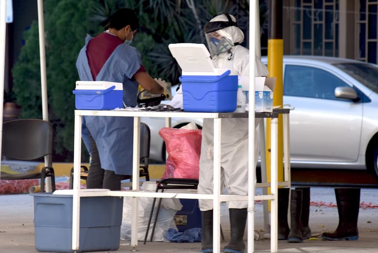 En las últimas semanas en promedio se registraban de 5 a 7 pruebas COVID-19 y en las últimas semanas pasó a 25 o 30.