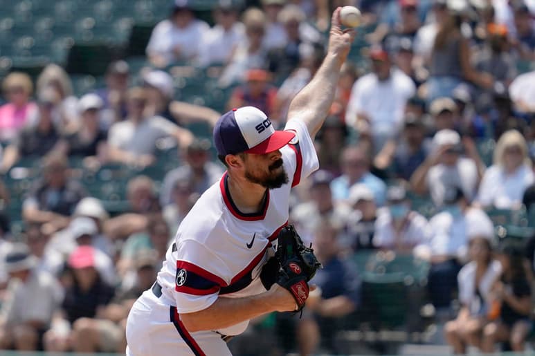 Carlos Rodón permitió un imparable en siete dominantes entradas, Yoán Moncada y Tim Anderson dispararon cuadrangulares solitarios y los Medias Blancas de Chicago derrotaron este domingo por 4-0 a los Astros de Houston. (ARCHIVO)