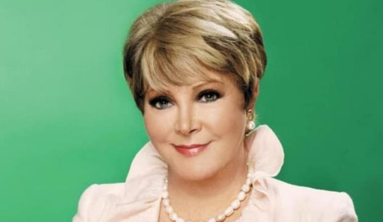 Éxito. Lolita Ayala se volvió toda una celebridad gracias a la conducción de su noticiero que comenzó a finales de los años 80.