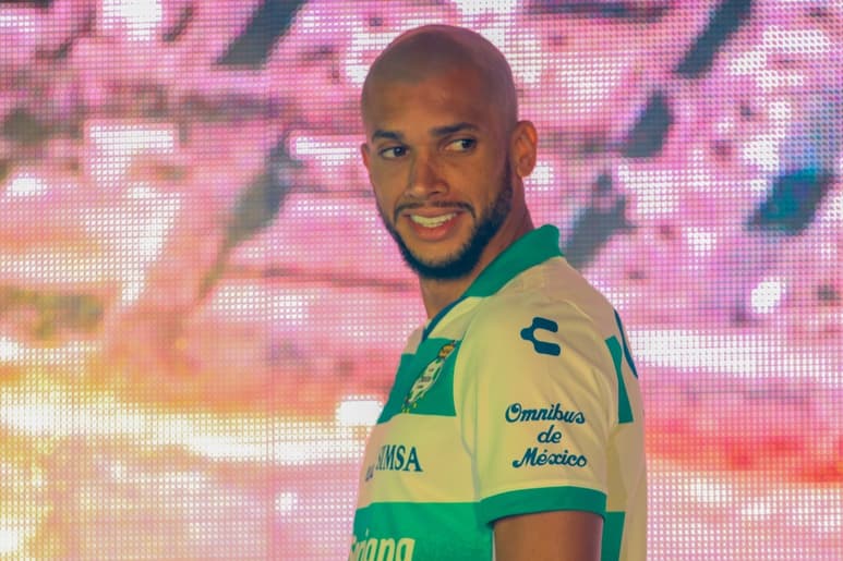 Matheus Dória ha sido pieza fundamental en el esquema del técnico Guillermo Almada. (CLUB SANTOS)