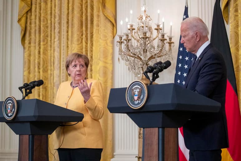 Estados Unidos y Alemania alcanzaron un acuerdo que permitirá completar un controvertido gasoducto ruso en Europa sin la imposición de más sanciones estadounidenses, informó el miércoles una importante diplomática estadounidense. (ARCHIVO)