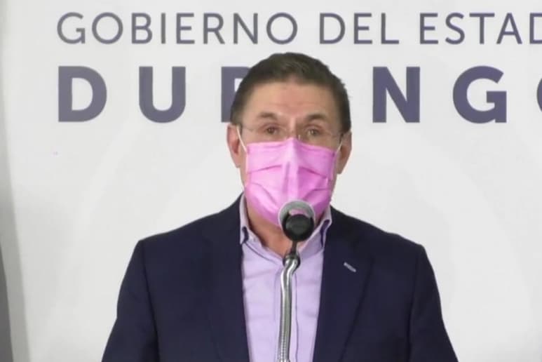 Por segunda ocasión, el gobernador de Durango, José Rosas Aispuro Torres, incumplió con el compromiso que estableció con los choferes de Transporte de Personal, de celebrar una reunión para abordar el problema de la competencia desleal que aseguran comete una empresa foránea. Los afectados estudiarán las medidas a emprender ante la falta de “voluntad por resolver el problema”, denunciaron. (ARCHIVO) 
