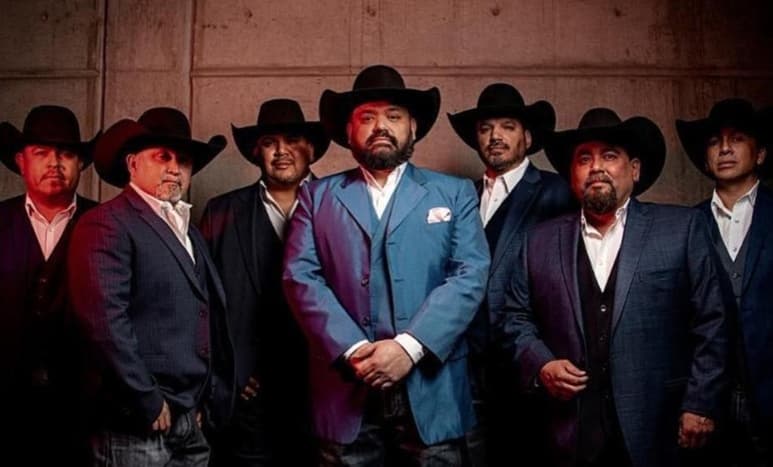 'Nosotros no somos un grupo de modas', comenta Ricardo Muñoz vocalista de Intocable, al explicar por qué la banda no realiza colaboraciones con otros artistas, como lo están haciendo muchos de su género musical. (ESPECIAL)
