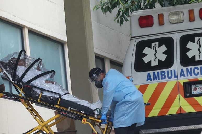 Según la Red Irag, el 1 de junio había 3 mil 66 hospitalizados en camas generales, y dos meses después, el 1 de agosto, sumaban 20 mil 313 pacientes de COVID-19 internados. (ARCHIVO)