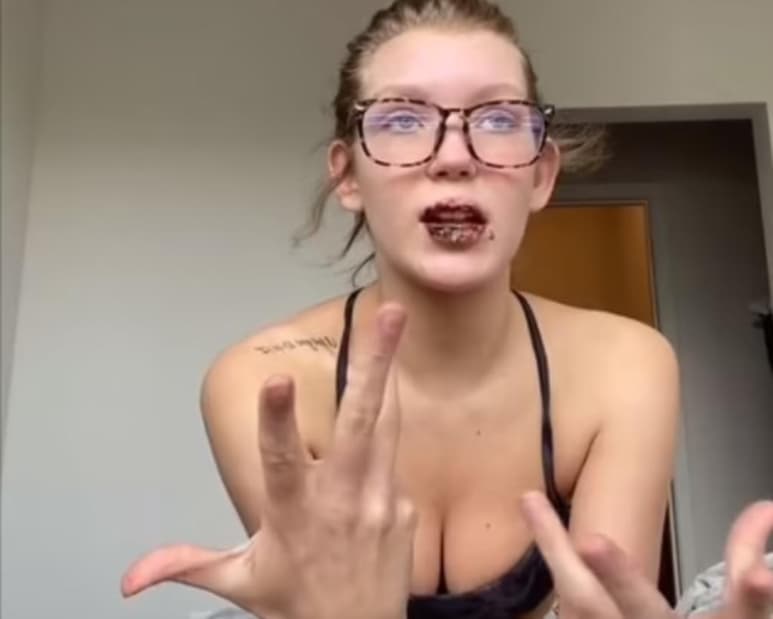 La joven detalló su experiencia en TikTok (CAPTURA)