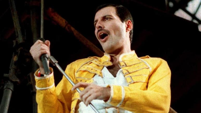 El 9 de agosto de 1986, los 120 mil espectadores que estaban en el Knebworth Park, al norte de Londres, no esperaban que fuera el último concierto del mítico Freddie Mercury. (ESPECIAL)