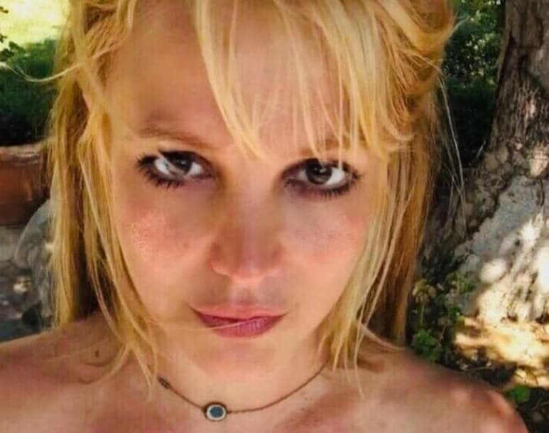 Un 'descalabro' más para Britney Spears con respecto a la suspensión y destitución de su padre sobre la tutela que ejerce con ella y es que un juez negó la solicitud de la cantante para que se acelere la próxima audiencia que está programada para el próximo 29 de septiembre.