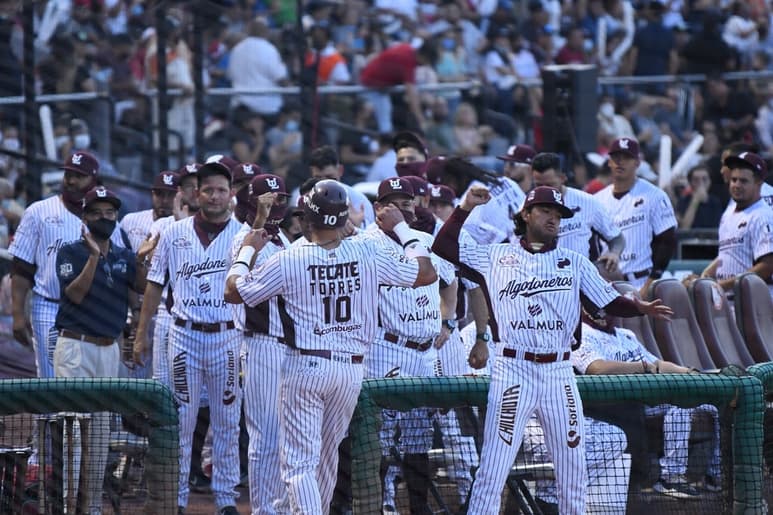 Con una gran salida de Luis Gamez y feroz ataque de 16 imparables y 10 carreras, Algodoneros apaleó 10-2 a los Mariachis de Guadalajara.