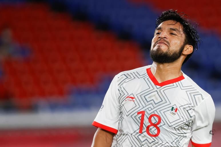 Durante una entrevista para Pasión W, el delantero lagunero Eduardo 'Mudo' Aguirre, quien destacó durante su participación junto a la Selección Nacional en Tokio 2020, declaró que ya ha tenido acercamientos con equipos de Europa.
