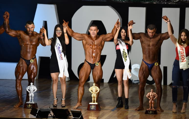 El monarca absoluto de este certamen se llevará un premio en efectivo de 10 mil pesos, mientras que la ganadora tendrá 3 mil. (ARCHIVO)
