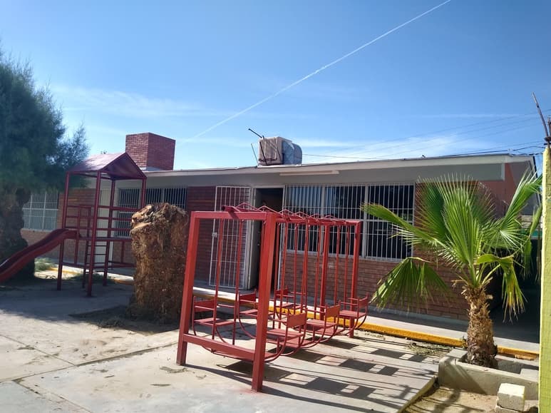 Ante un contagio de COVID- 19 al interior de las escuelas, no se cerrará el plantel pero las autoridades le darán seguimiento. (ARCHIVO)