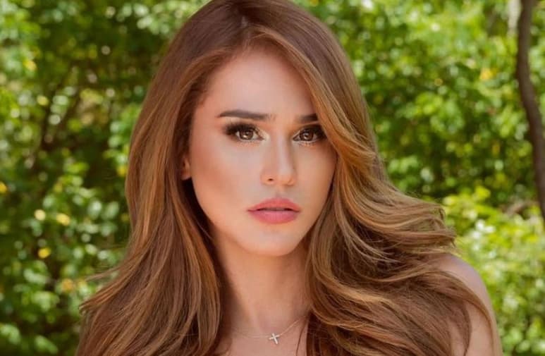 La 'chica del clima' volvió a 'enamorar' a su público en la red con su belleza física en transparencias (@IAMYANETGARCIA)