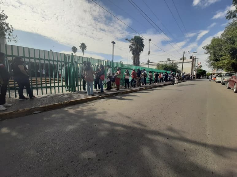 La aplicación se realiza desde ayer y hasta el 3 de septiembre. El horario a partir de este martes será de las 8:30 a las 18:00 horas. (DIANA GONZÁLEZ)