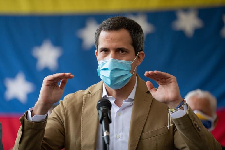 El líder opositor venezolano Juan Guaidó aseguró este viernes que 'no hay condiciones para un proceso electoral libre y justo' en su país, por lo que acuden al proceso de diálogo con el Gobierno, cuyo segundo ciclo comienza hoy en México, para conseguir esas garantías. (ARCHIVO)