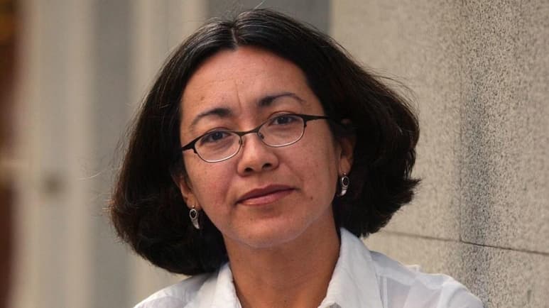 La autora mexicana Cristina Rivera Garza, quien próximamente estará en Torreón presentando su libro Autobiografía del Algodón (2020). (ARCHIVO)