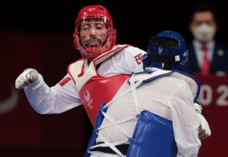 Francisco Pedroza, se quedó a un paso del podio, tras caer por marcador final de 18-4, ante el ruso Zainutdin Ataev.