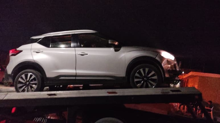 El responsable viajaba en una camioneta Nissan Kicks. (EL SIGLO DE TORREÓN)