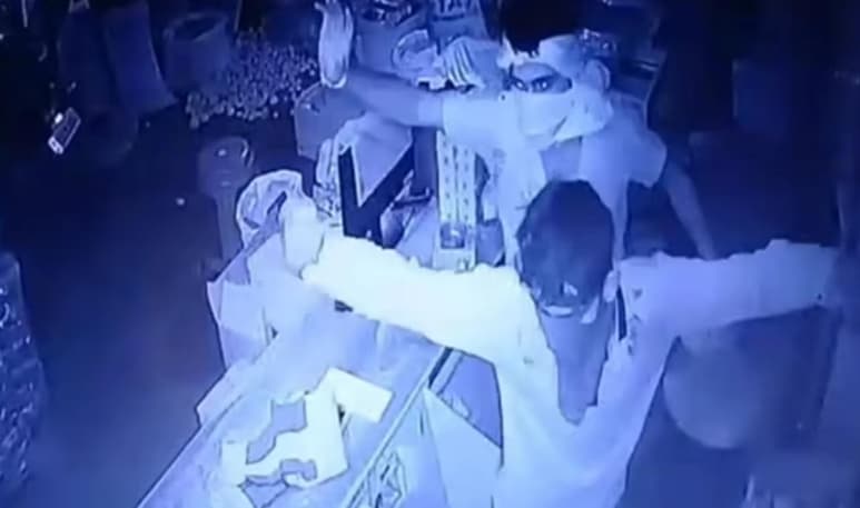 Los ladrones no han sido identificados por las autoridades (CAPTURA)