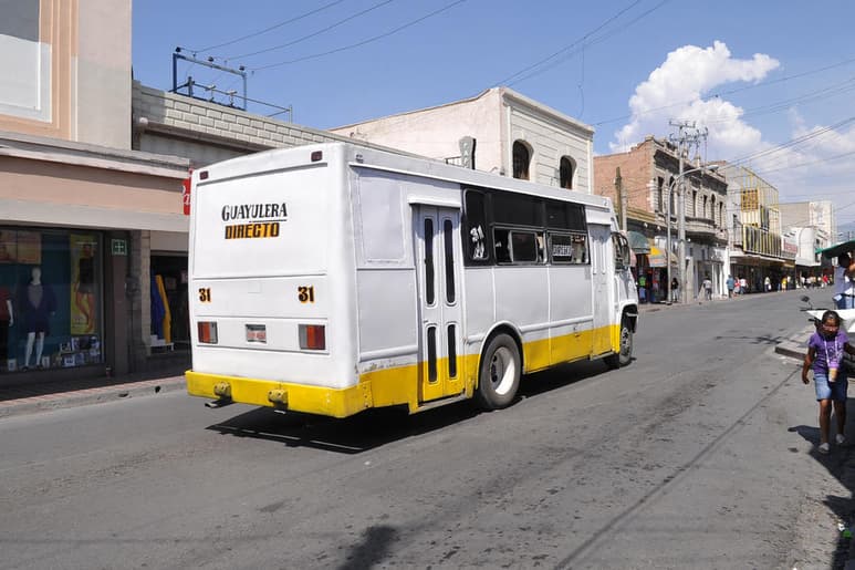 Esperan repuntar el ingreso de los transportistas en Saltillo. (ARCHIVO)