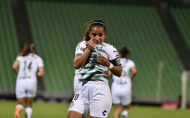 Cinthya Pereza, no ha sido suficiente hasta ahora para aparecer en las convocatorias de la Selección Mexicana. (ERICK SOTOMAYOR)