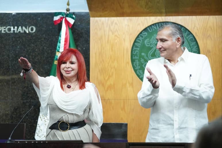 La nueva gobernadora señaló que la 'Cuarta Transformación' llegó al estado y advirtió, 'se acabó la robadera'. (ESPECIAL)